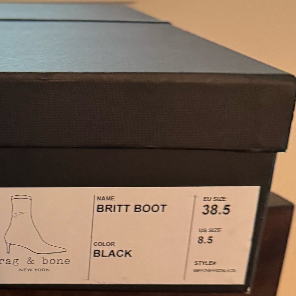 Rag and Bone Britt Leather Boot - Picture 10 of 13
